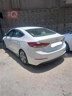 هیوندای ئەلەنترا